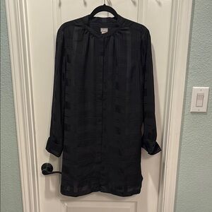 Chico's Black Long Sleeve Buttoned Tunic size 2